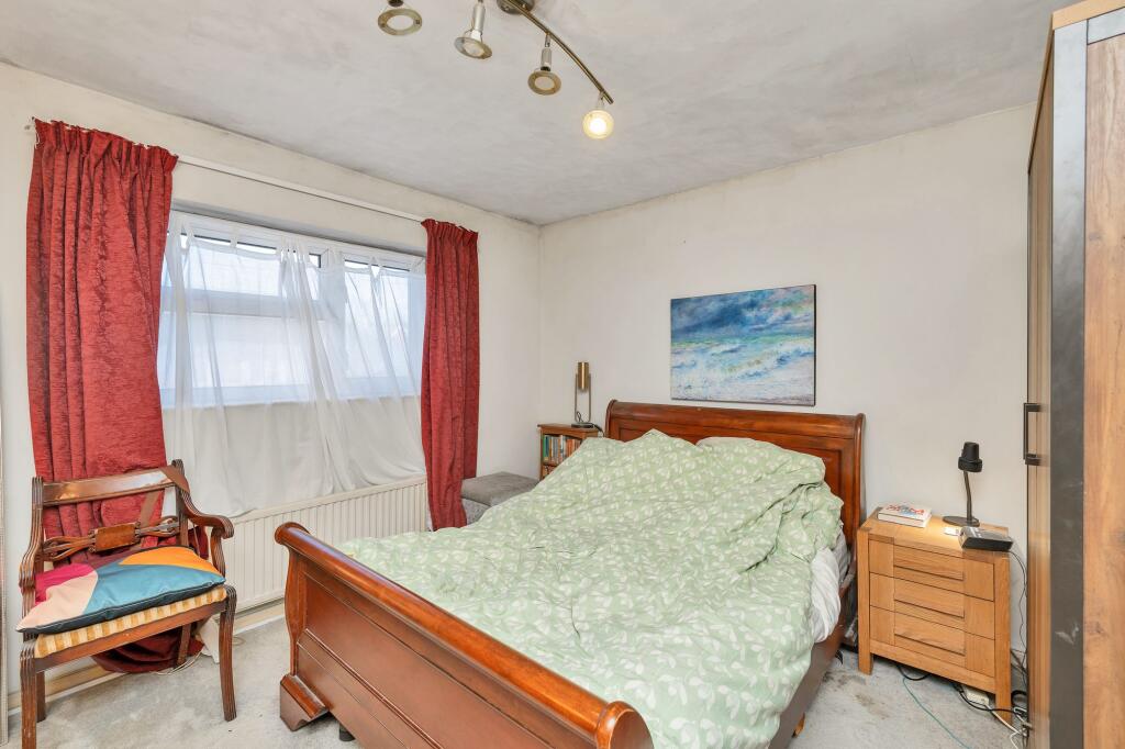 House in Stevenage - More