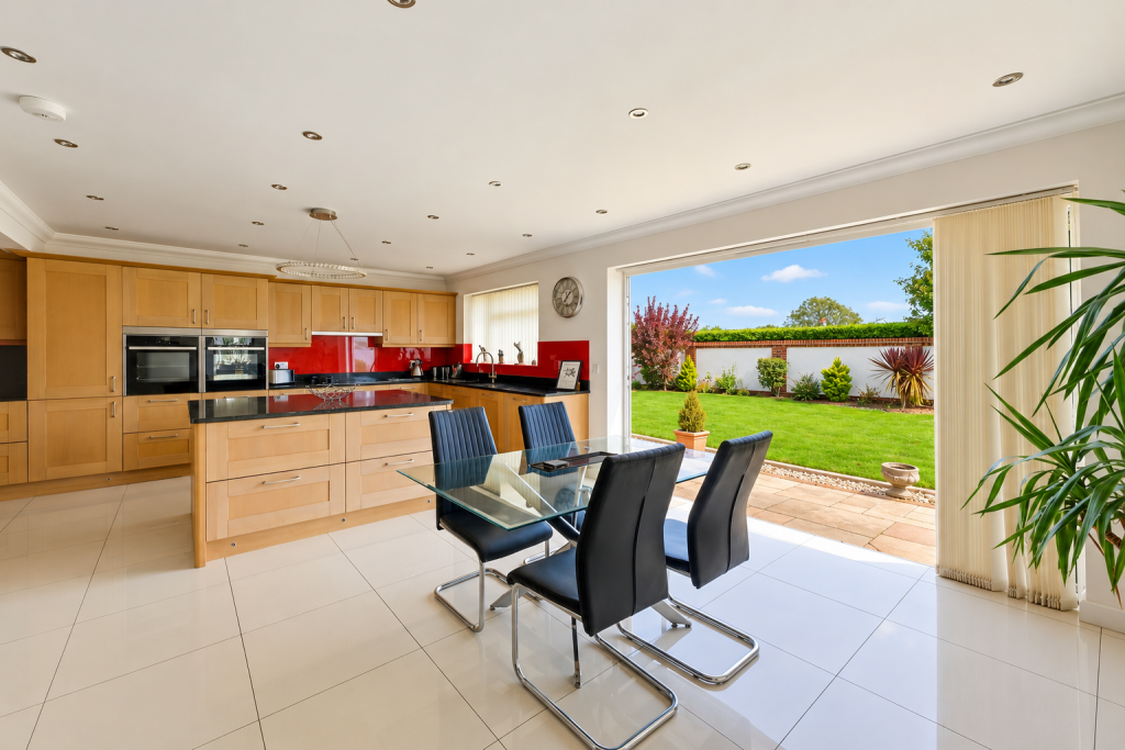 House in Brighton - View 4