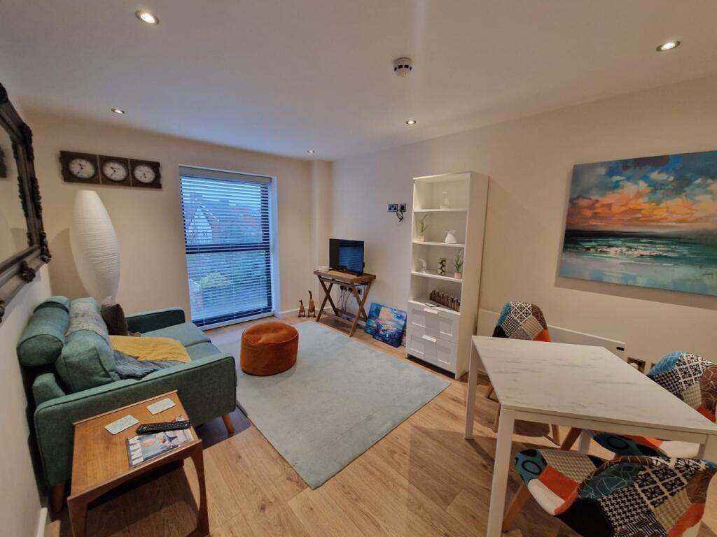 Apartment in Nottingham - More