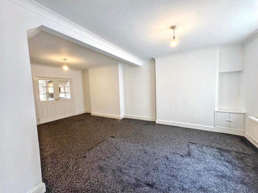 House in Newbridge, Pantside - View 2