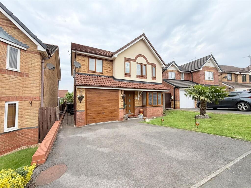 Main image of property: Ashdowne Lawns, Stalybridge