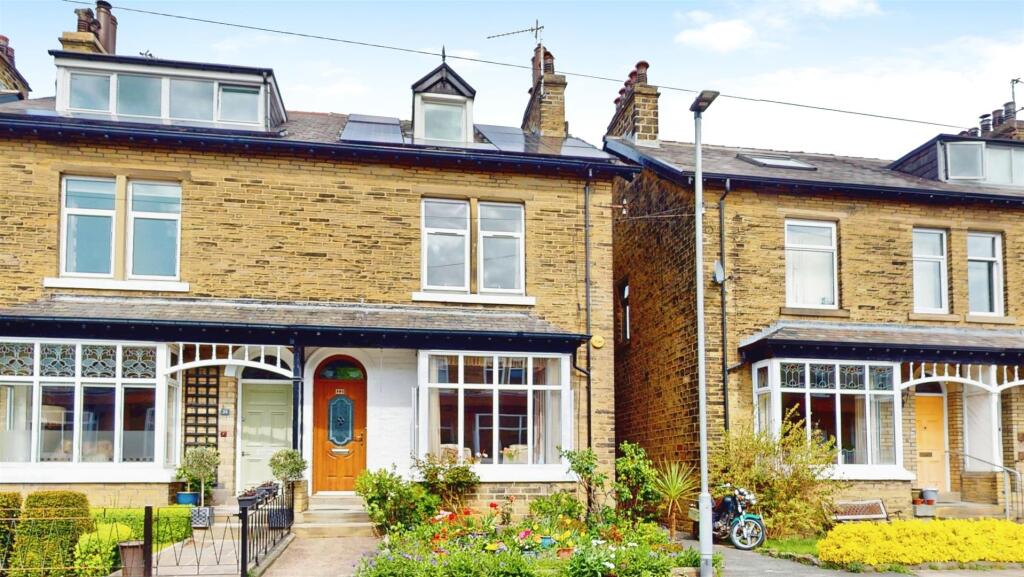 Main image of property: Avondale Crescent, Shipley