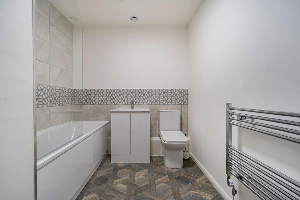 Apartment in Telford - View 3