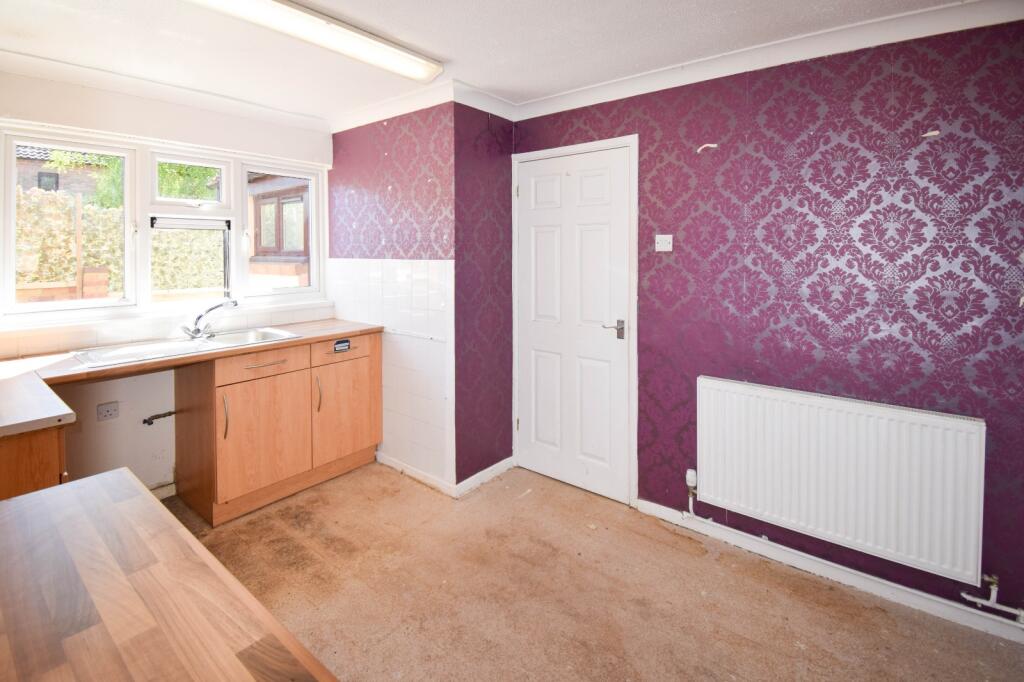 5 Luke Close, Norwich, Norfolk NR5 0QG photo 4