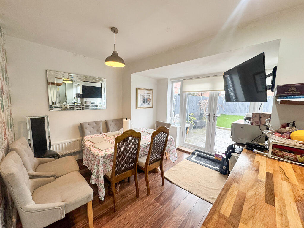 House in Manchester, Greater Manchester - More