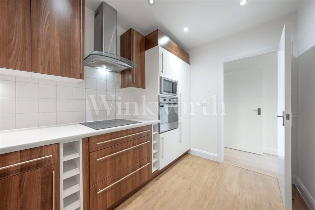 Main image of property: Hendon Way, London, NW2