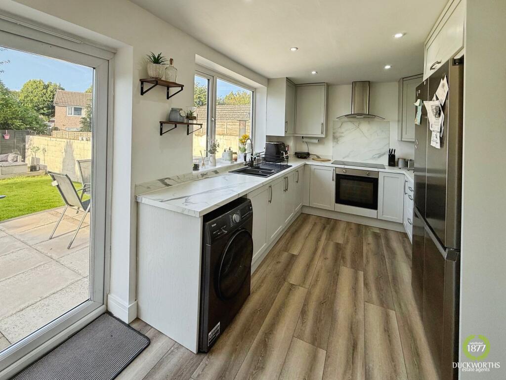 Carus Avenue, Hoddlesden, BB3 photo 4