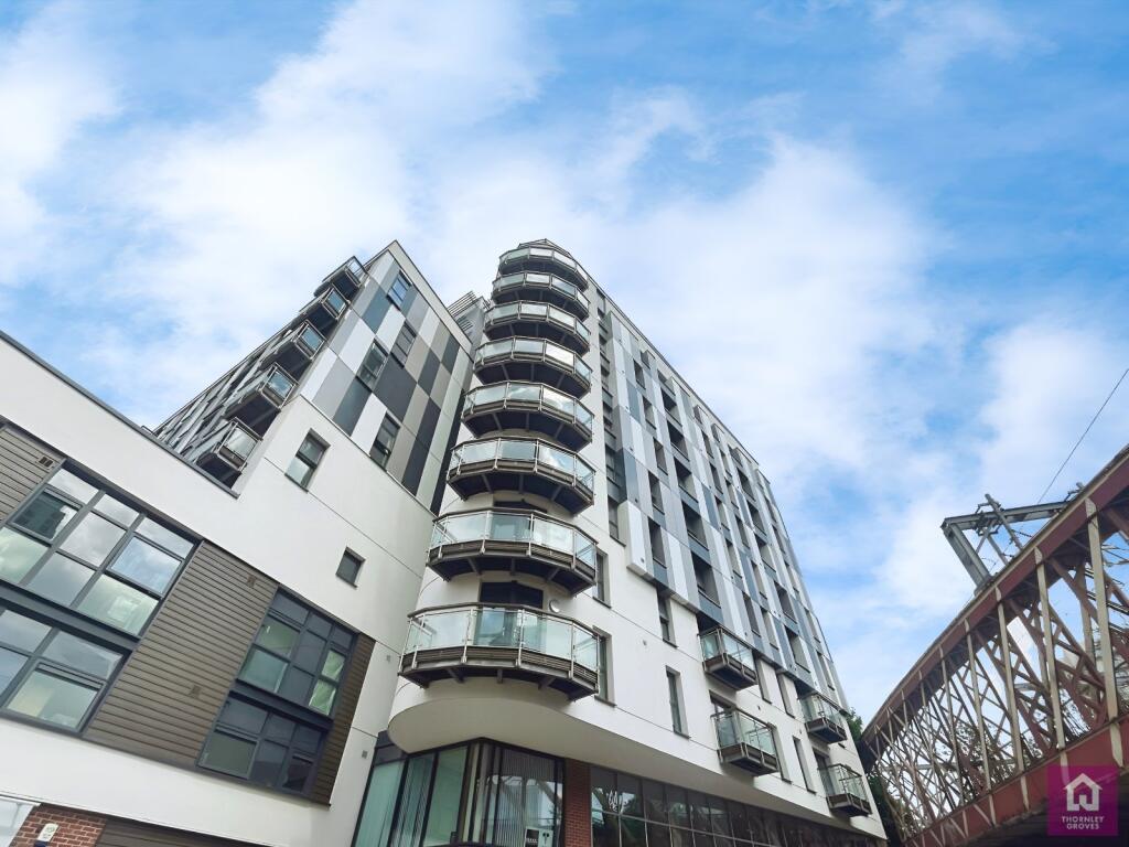 Main image of property: Fresh, 138 Chapel Street, Salford, Manchester City Centre, M3
