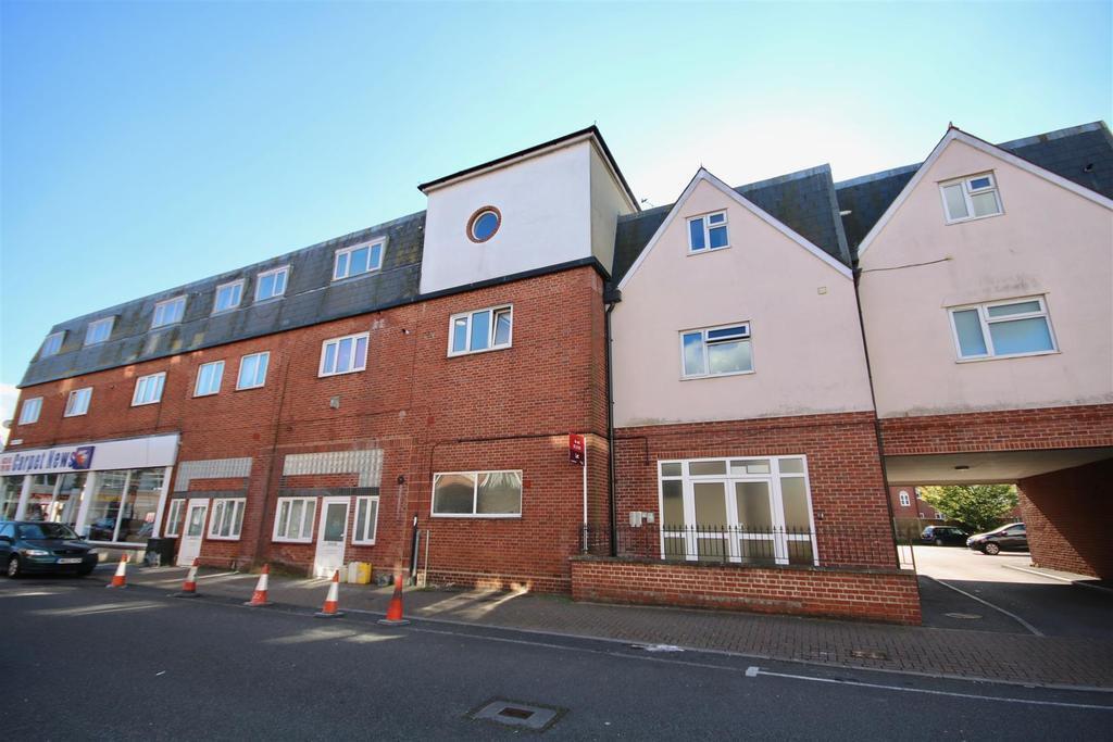 Main image of property: London Road, Hilsea, Portsmouth, PO2