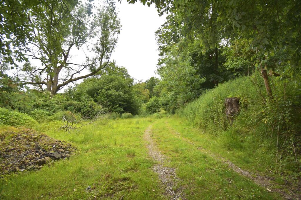 Bridgemont, Whaley Bridge, SK23 - View 4