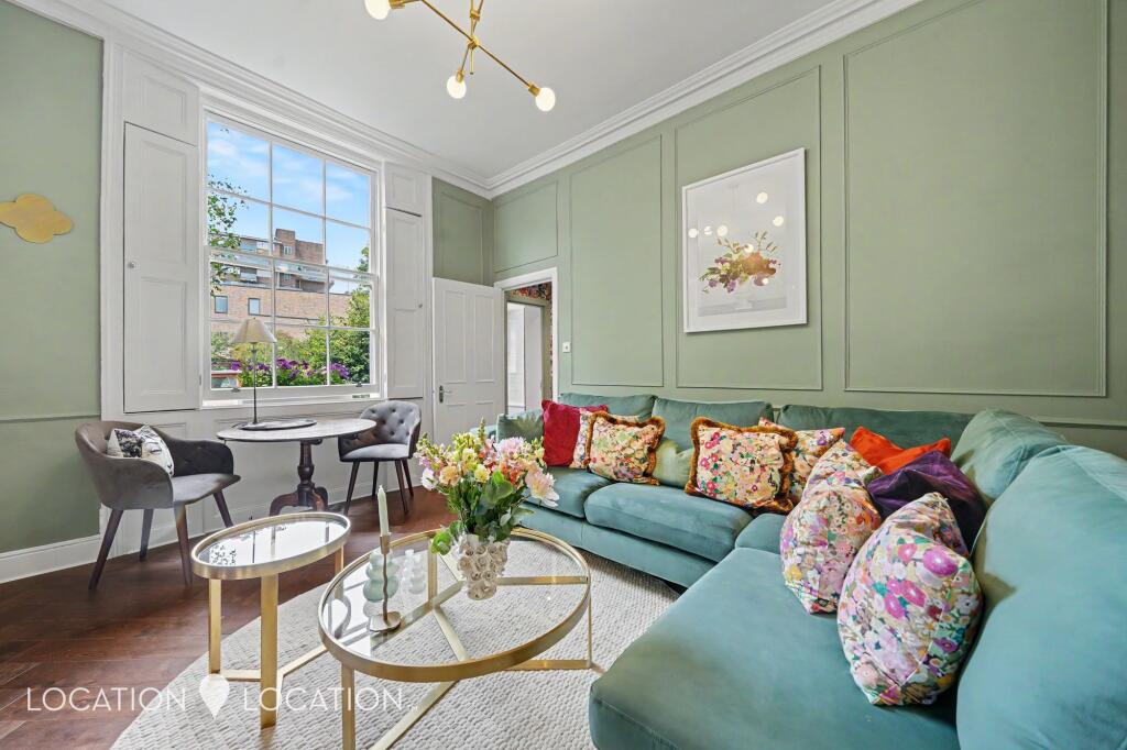 Apartment in London - More