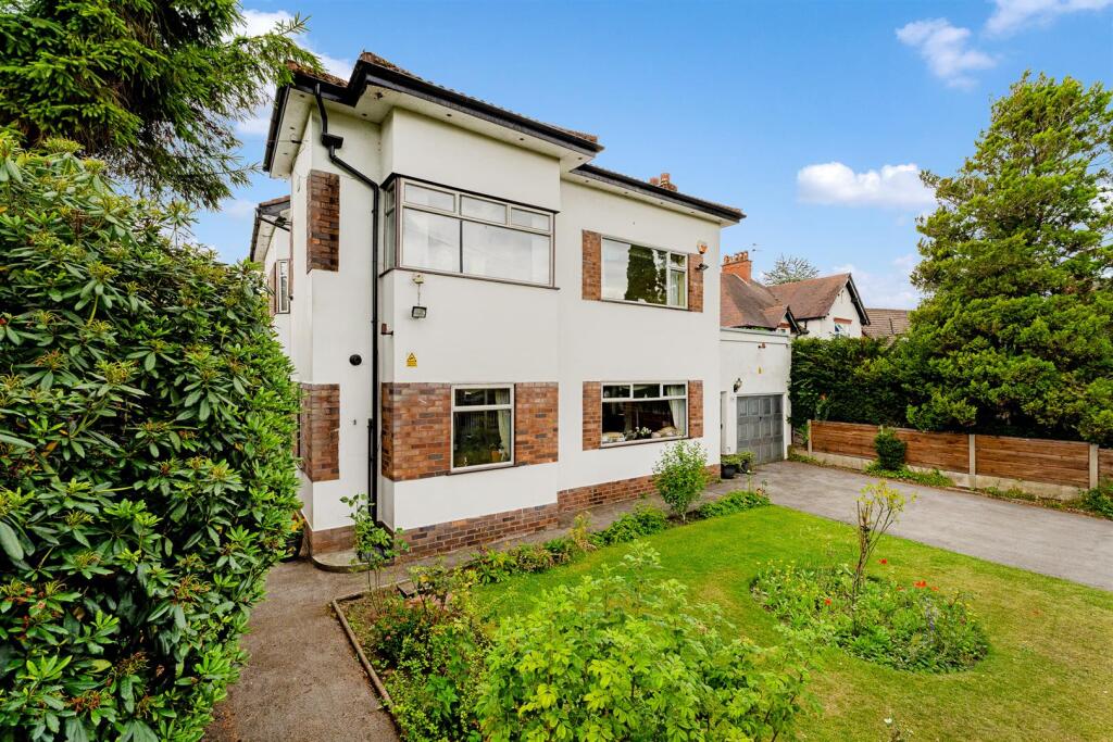 Harboro Road, Sale photo 3