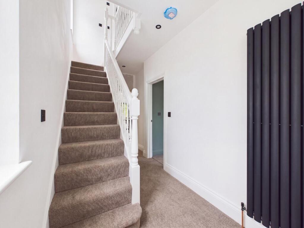 House in Preston, Lane Ends, Ashton-on-Ribble - View 4
