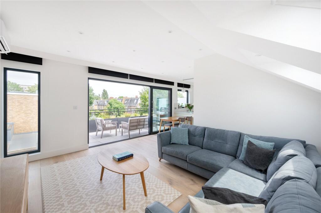 Main image of property: Badminton Road, Nightingale Triangle, SW12