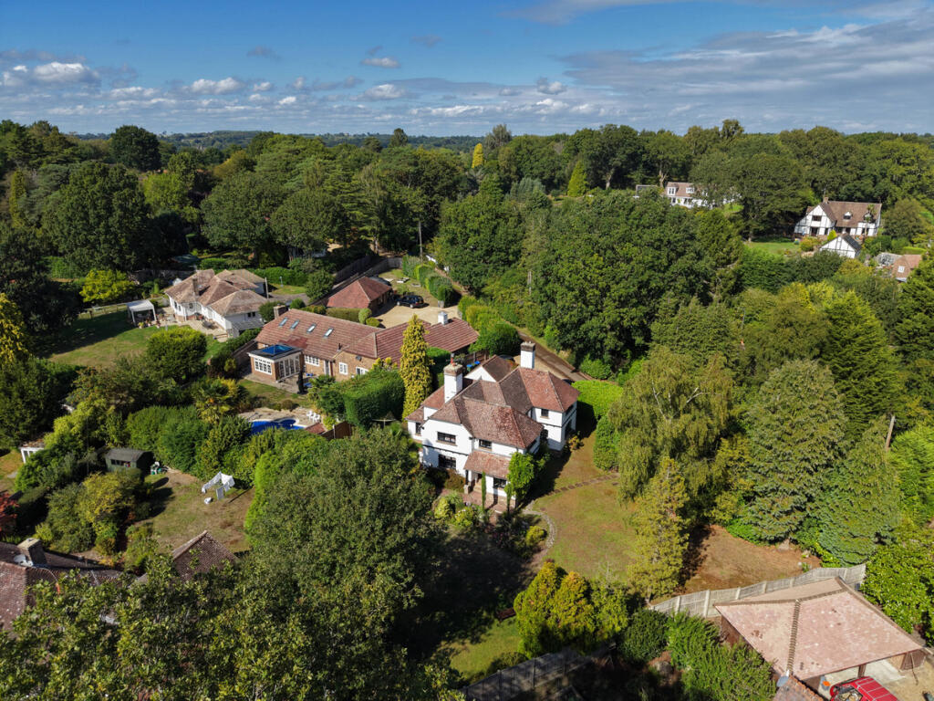 House in Horsham, Smock Alley, West Chiltington