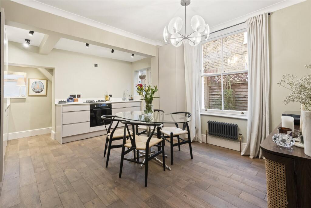 Main image of property: Fieldhouse Road, London, SW12