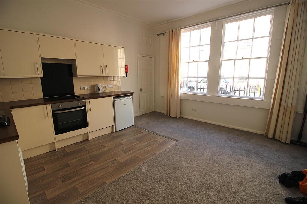 21 Great Stanhope Street, Bath photo 3