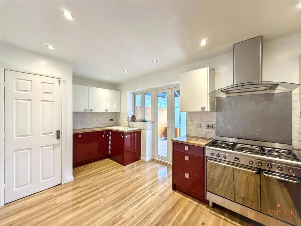 House in Kingston upon Hull, Kingswood - View 4