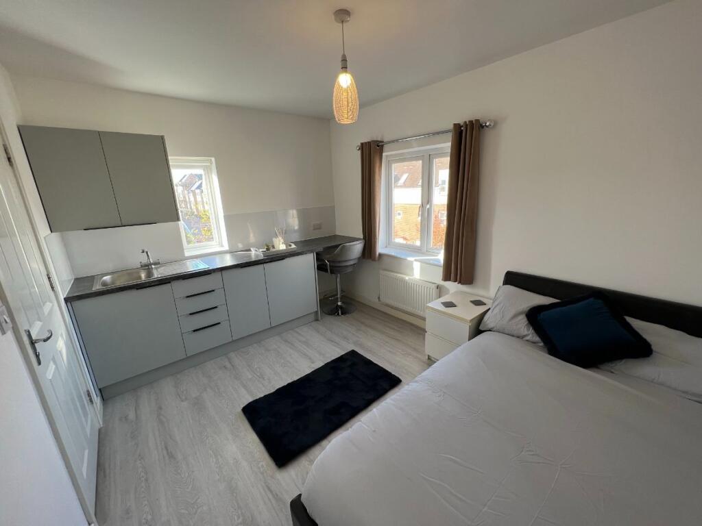 Main image of property: Room 5, Stanley Avenue, CB4