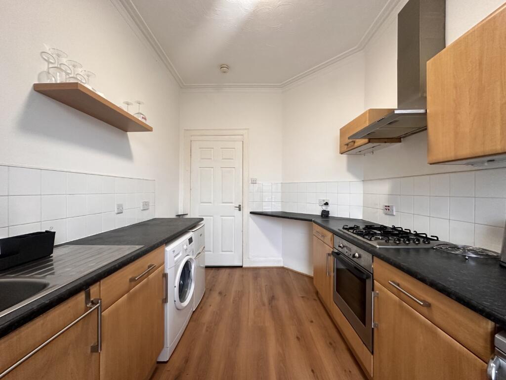 Apartment in Motherwell, North Lanarkshire - View 5
