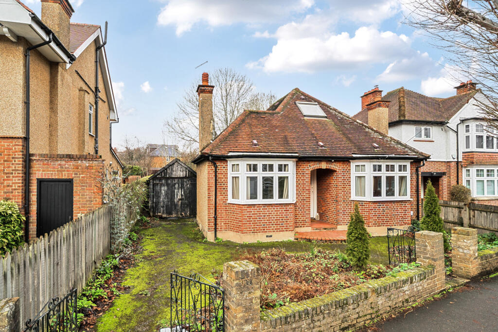 Main image of property: Dickinson Avenue, Croxley Green, Rickmansworth