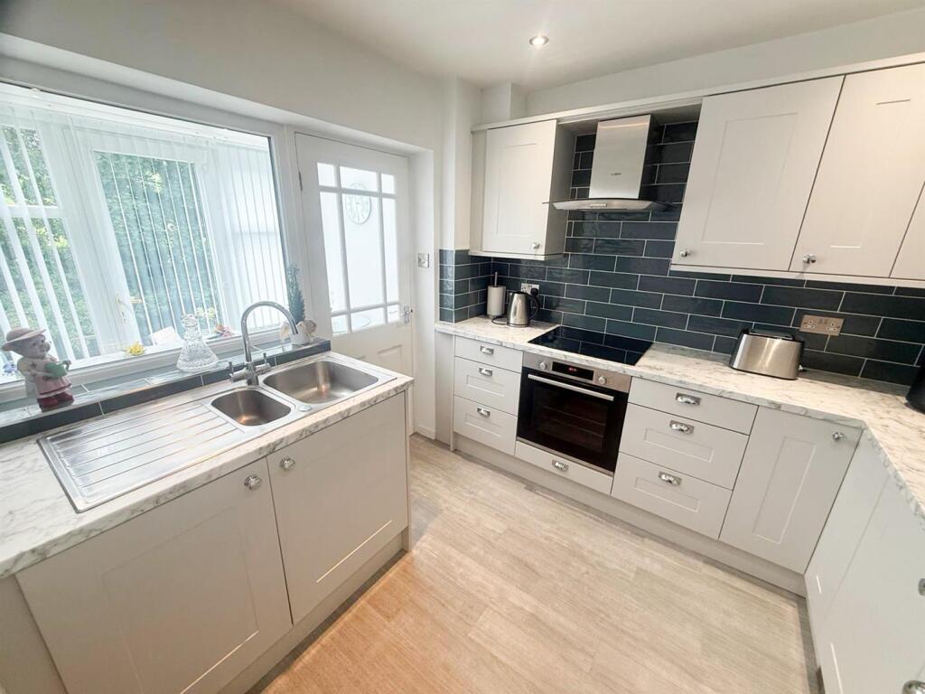 Colne Road, Glusburn - View 5