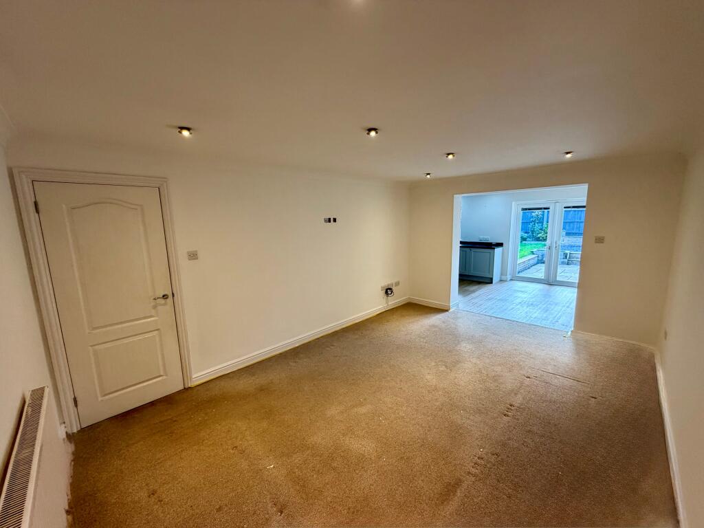 House in Ipswich - View 4