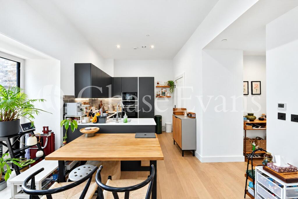 Apartment in London - View 4
