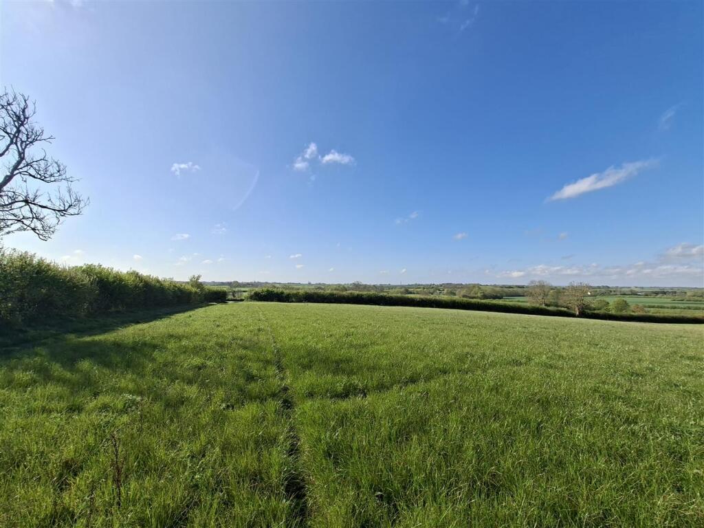 Land at Wysall, Nottingham - View 6