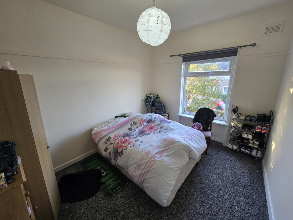 Apartment in Glasgow - More