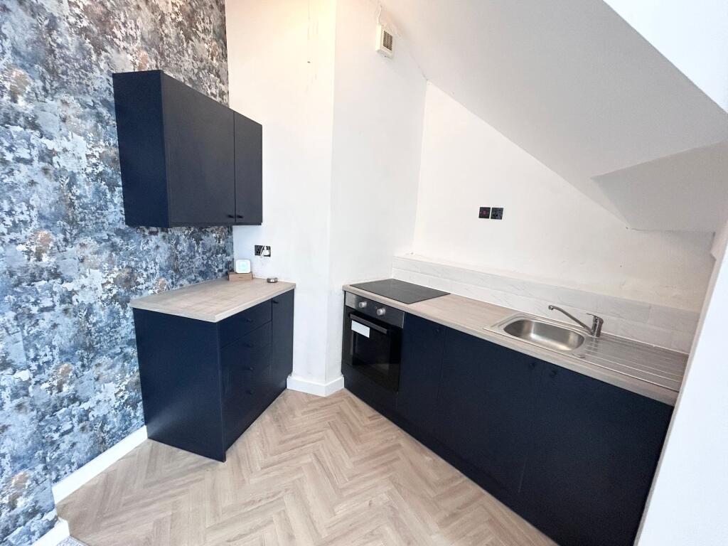 House in Lancaster - View 2