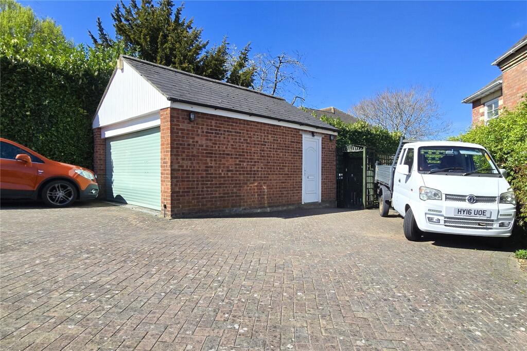 Additional image 40 of Warminster Road, Westbury