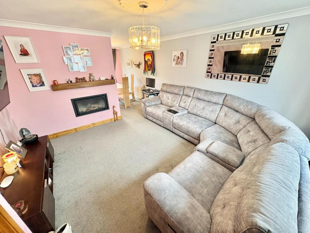 House in Spennymoor, Middlestone Moor - View 3
