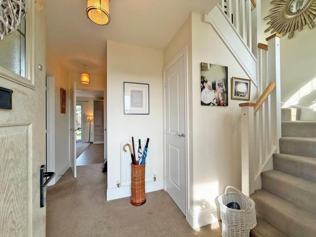 House in Shrewsbury, Herongate - View 5