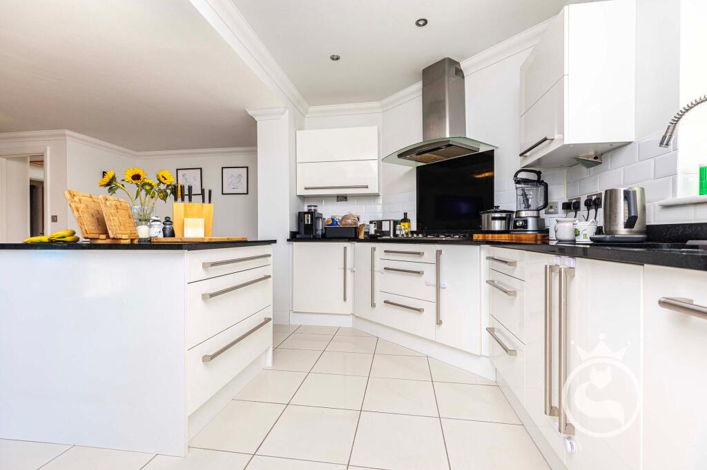 OFF ROAD POSITION- Springfield Road, Ashley Cross, Poole BH14 - View 3