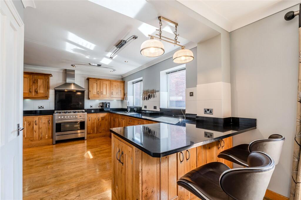 House in Leeds, Cuddy Hill, Guiseley - View 2
