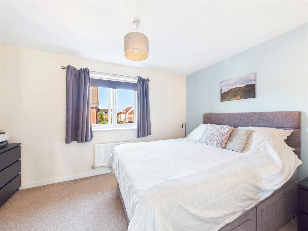 House in Worcester, Dines Green - View 3