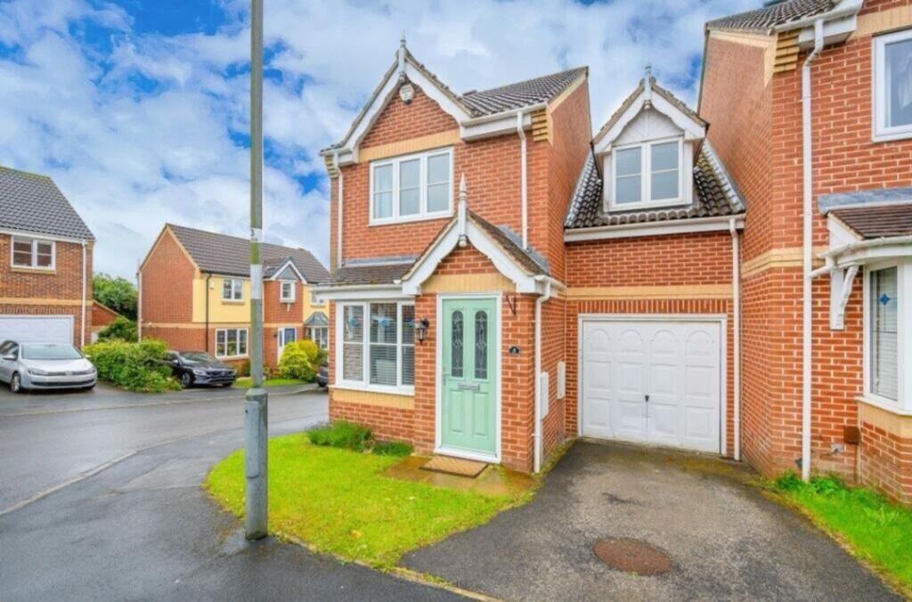 Main image of property: Trafalgar Gardens, Morley, LS27