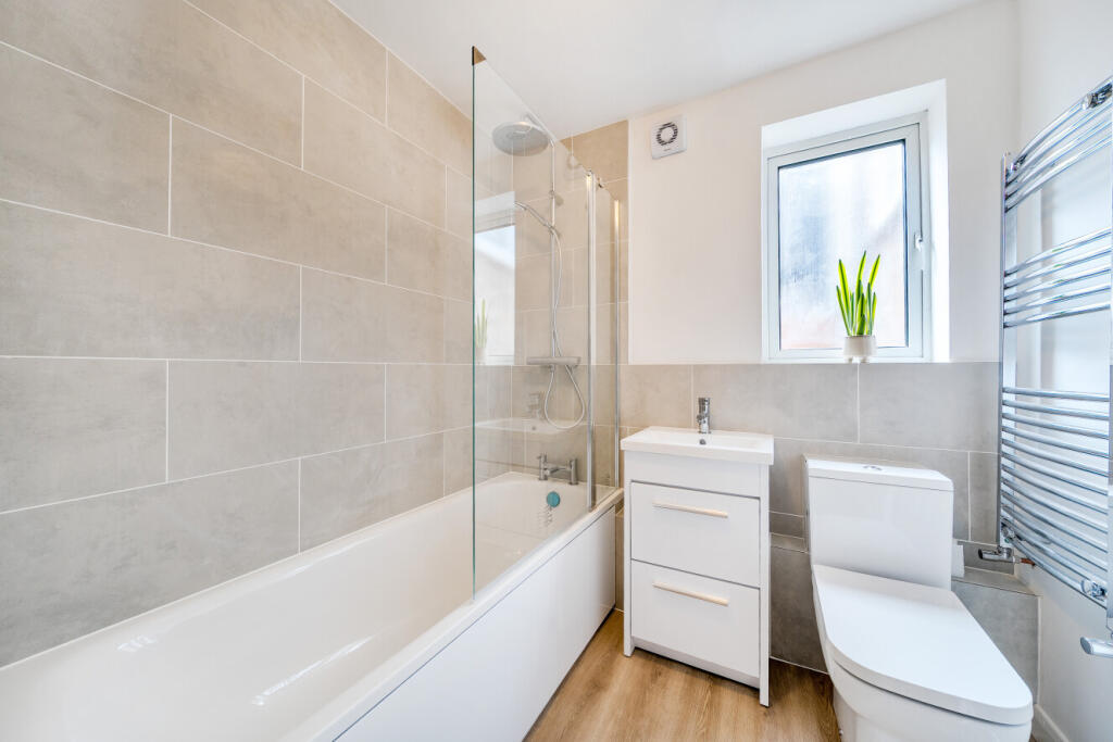 Apartment in London - View 4