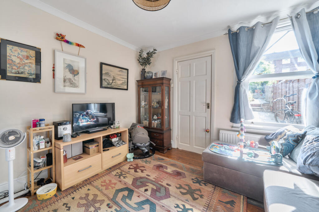 House in Lye Green, Newtown, Chesham - View 4