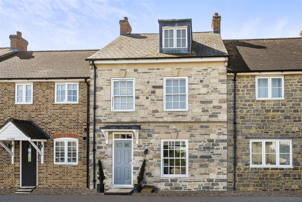 Main image of property: Brinsley Close, Sturminster Newton