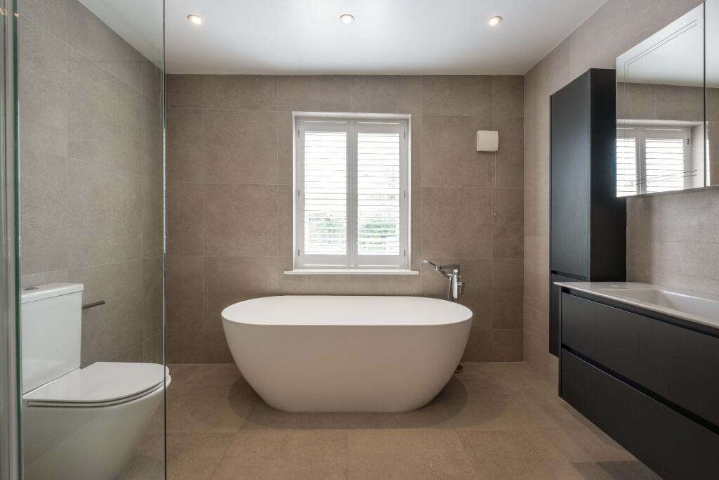 House in Brighton - View 5