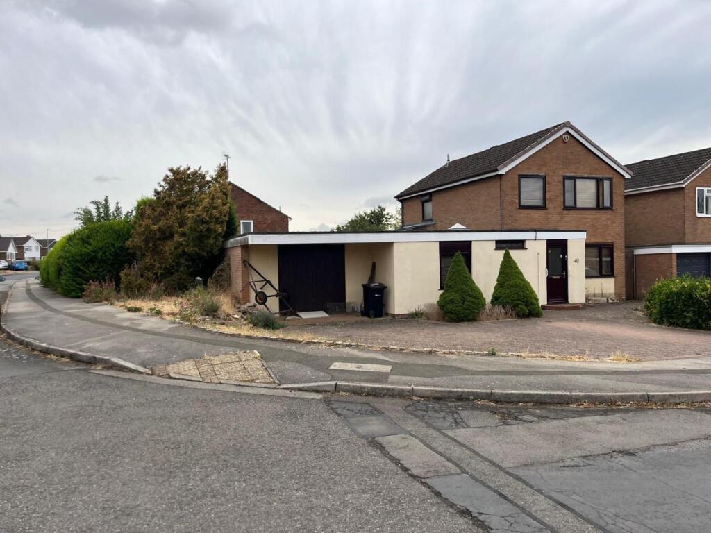 Main image of property: Cordon Crescent, Earls Barton, Northampton
