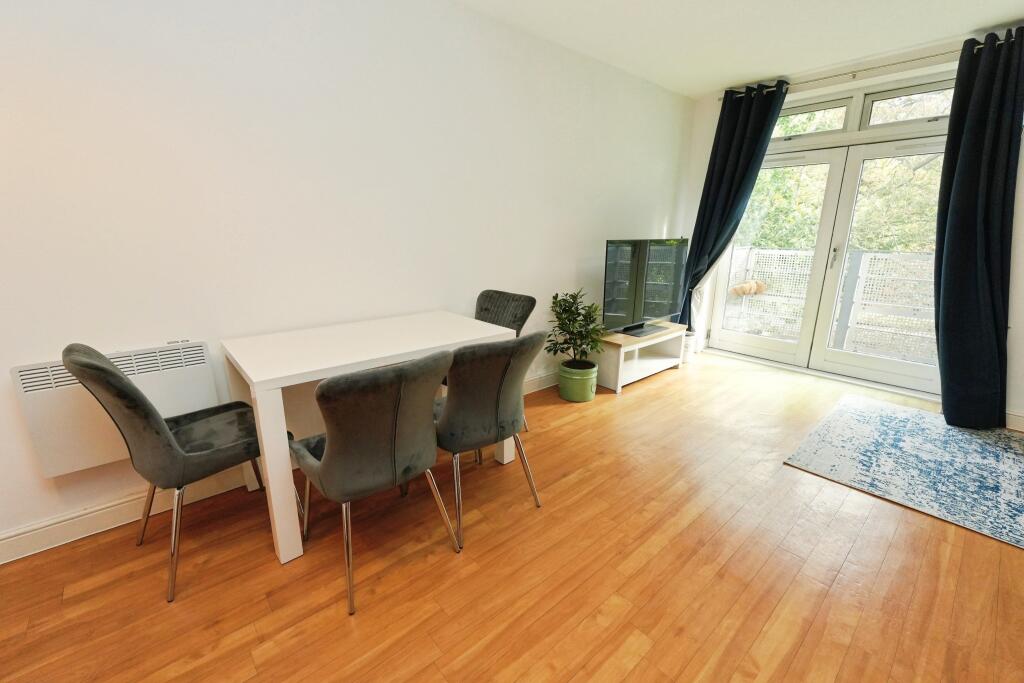Apartment in Birmingham - More
