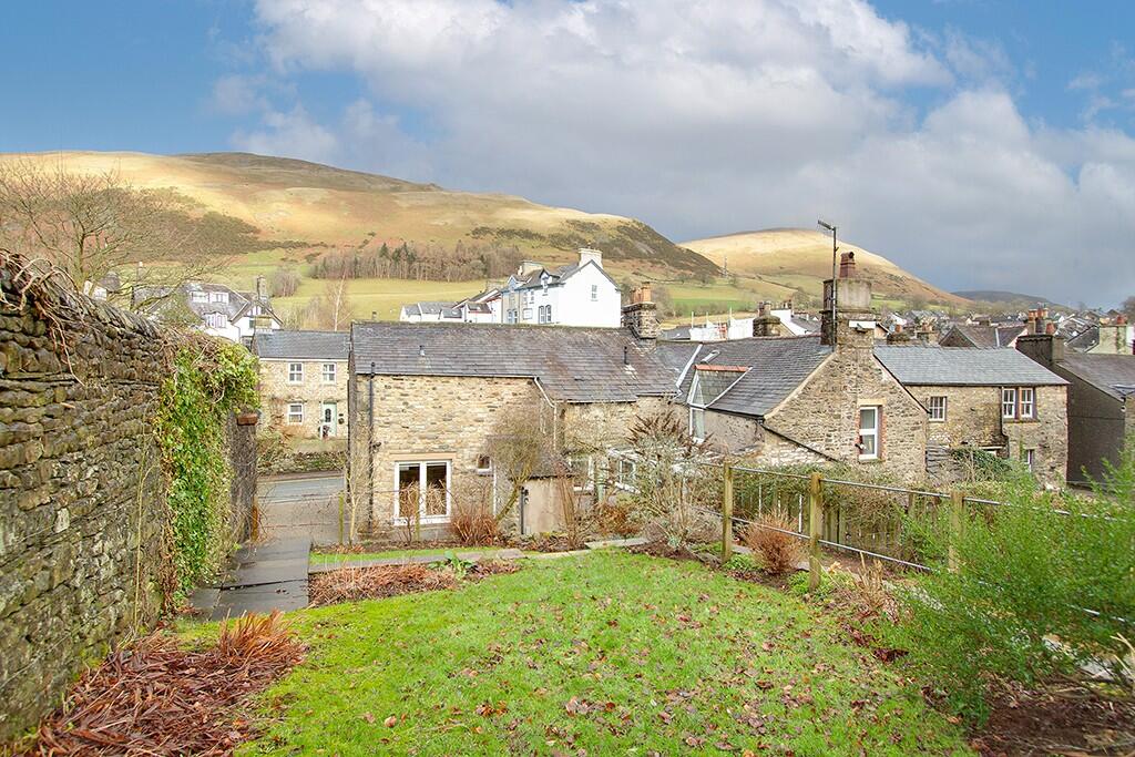 Memories Cottage, 3 Main Street, Sedbergh, LA10 5BN photo 3