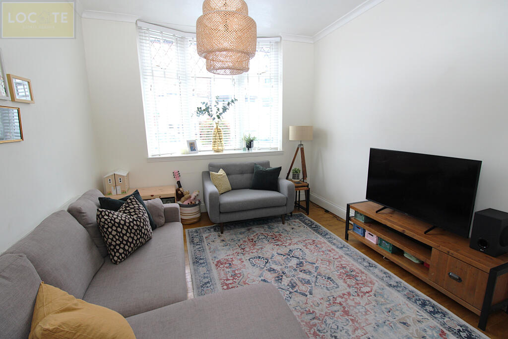 Barton Avenue, Urmston, - Widok 6