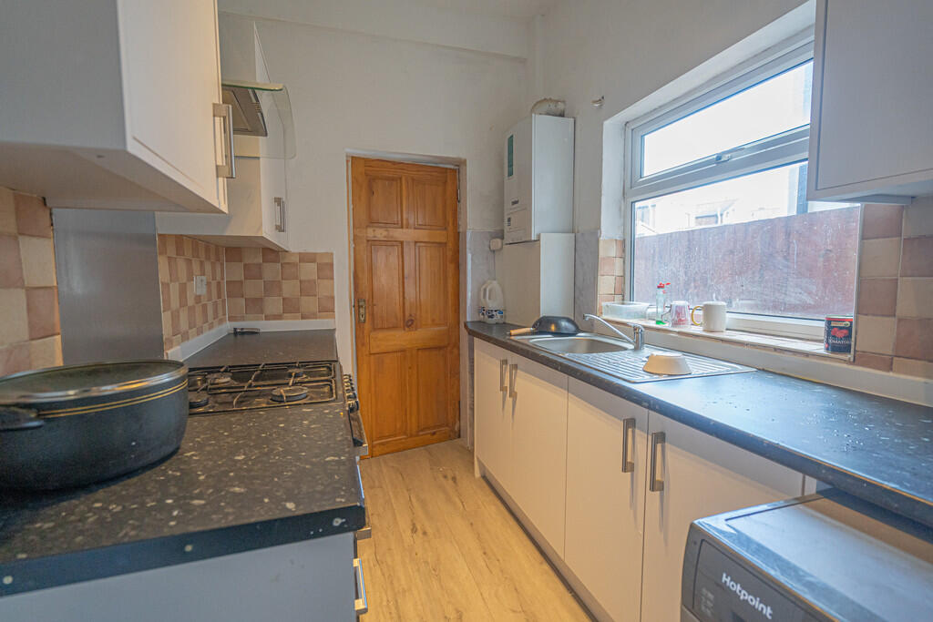 House in Birmingham, Handsworth - View 5