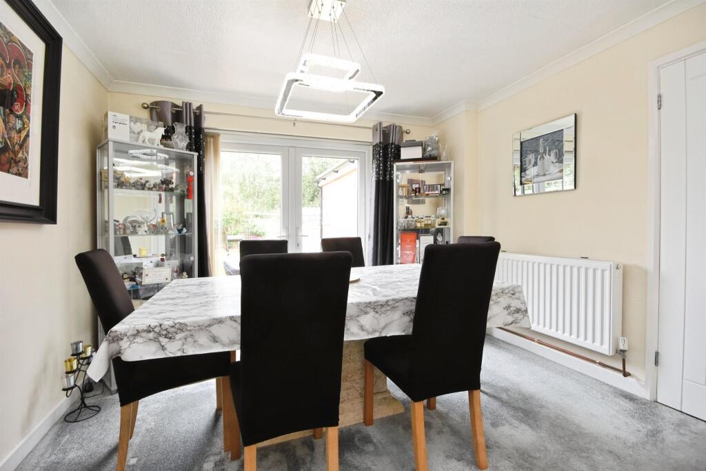 House in Chelmsford, Galleywood - View 3
