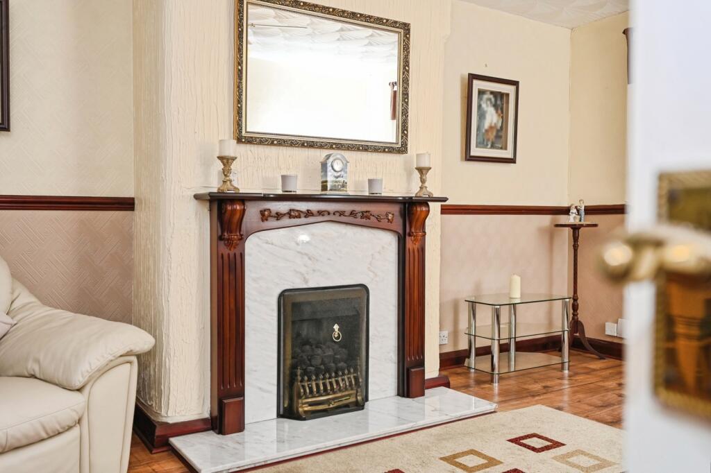 Clapgates Crescent, Cheshire, WA5 photo 3