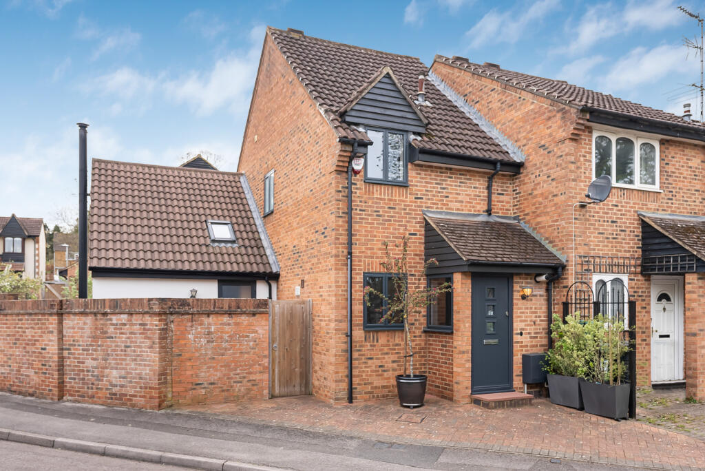 Main image of property: Merling Croft, Northchurch, Berkhamsted, HP4